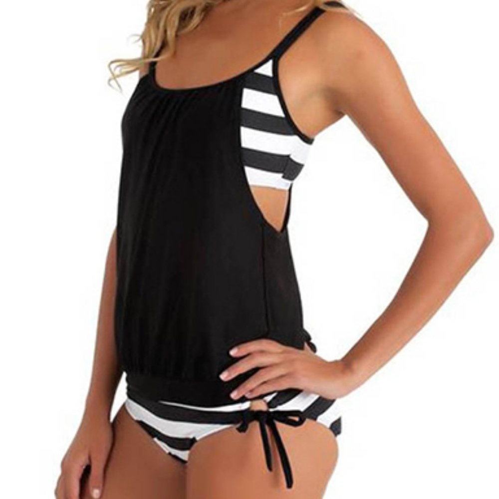 Womens Tankini - Striped